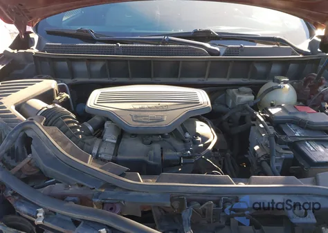 2017 Cadillac Xt5 Luxury z USA, uszkodzony, nr VIN 1GYKNBRS0HZ224395